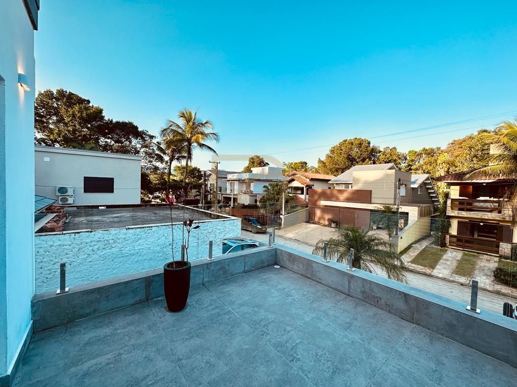 Casa, 5 quartos, 330 m² - Foto 4