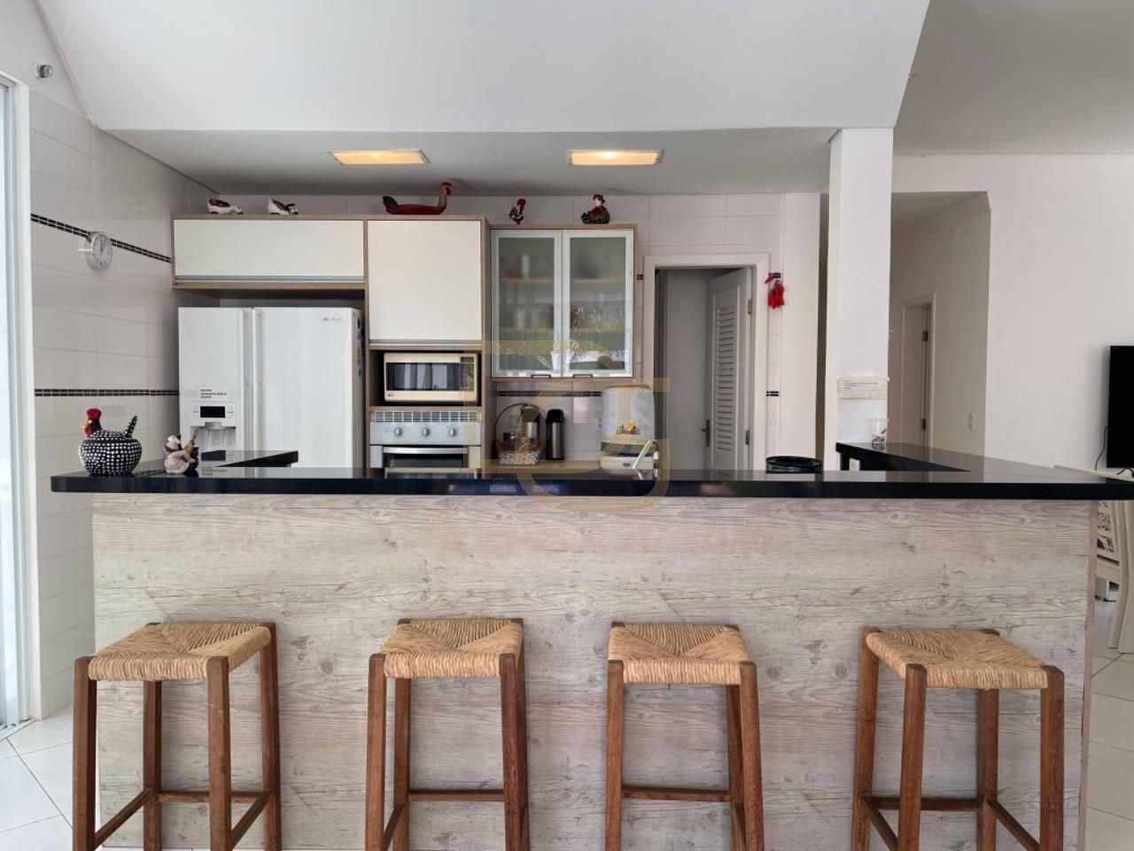 Casa, 4 quartos, 276 m² - Foto 9