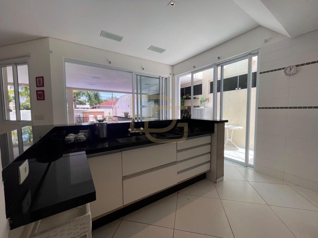 Casa, 4 quartos, 276 m² - Foto 11