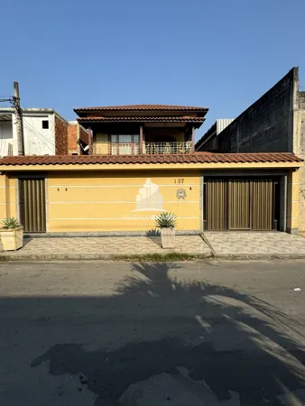 Casa à venda no bairro Centro em Belford Roxo/RJ