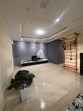 Casa à venda no bairro Areia Branca em Belford Roxo/RJ