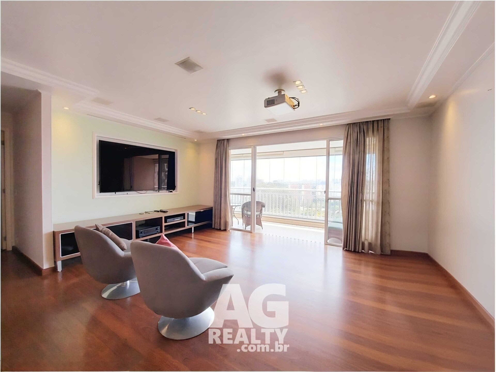 Apartamento, 4 quartos, 145 m² - Foto 1