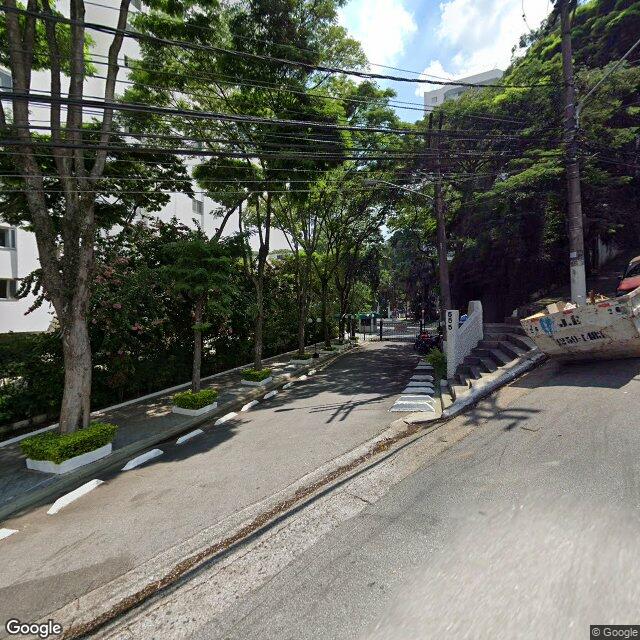 Imagem estática do "Street View" da localização