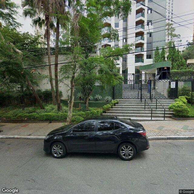 Imagem estática do "Street View" da localização