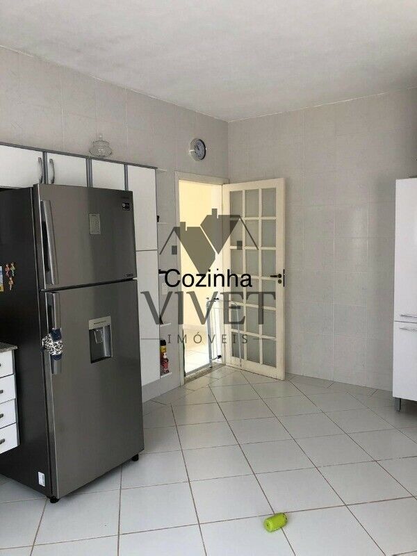 Casa, 3 quartos, 300 m² - Foto 17