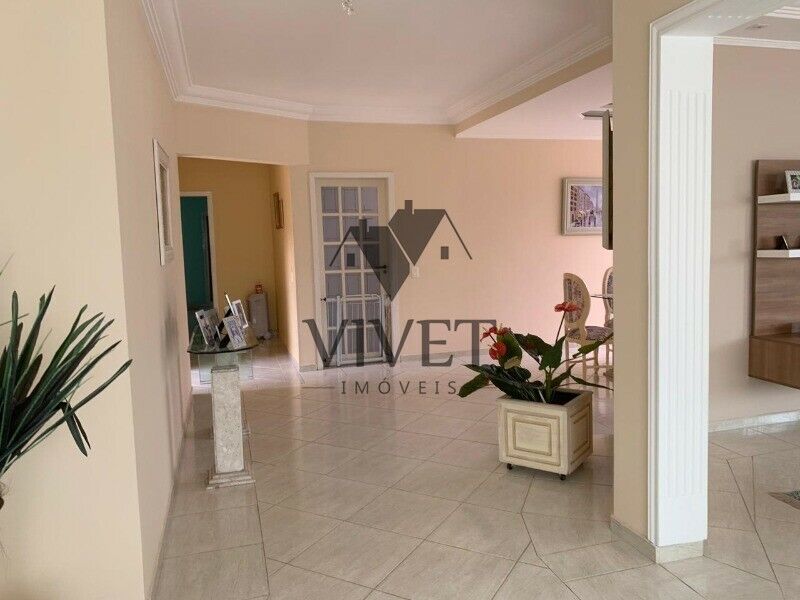 Casa, 3 quartos, 300 m² - Foto 15
