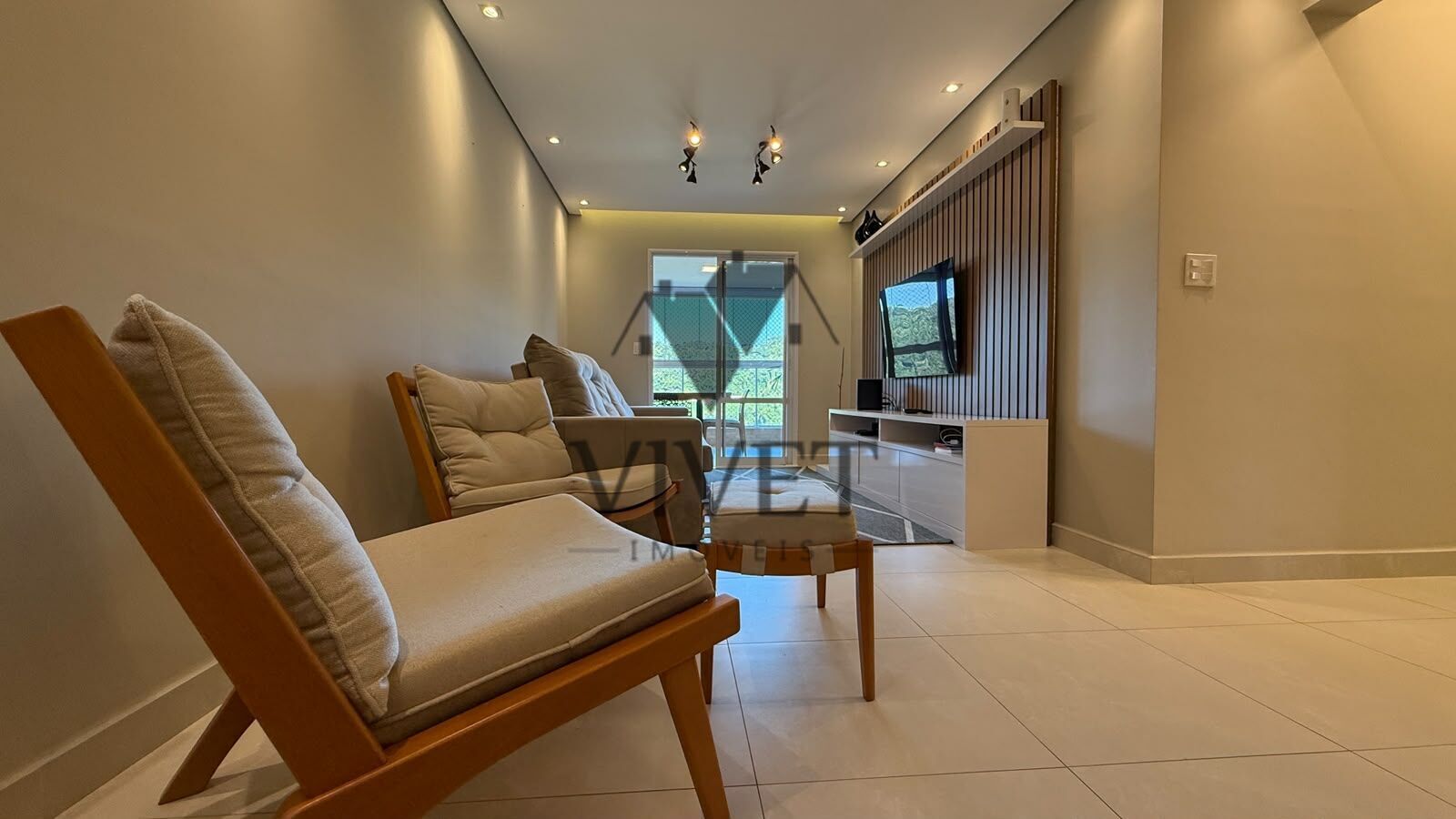 Apartamento, 3 quartos, 131 m² - Foto 2