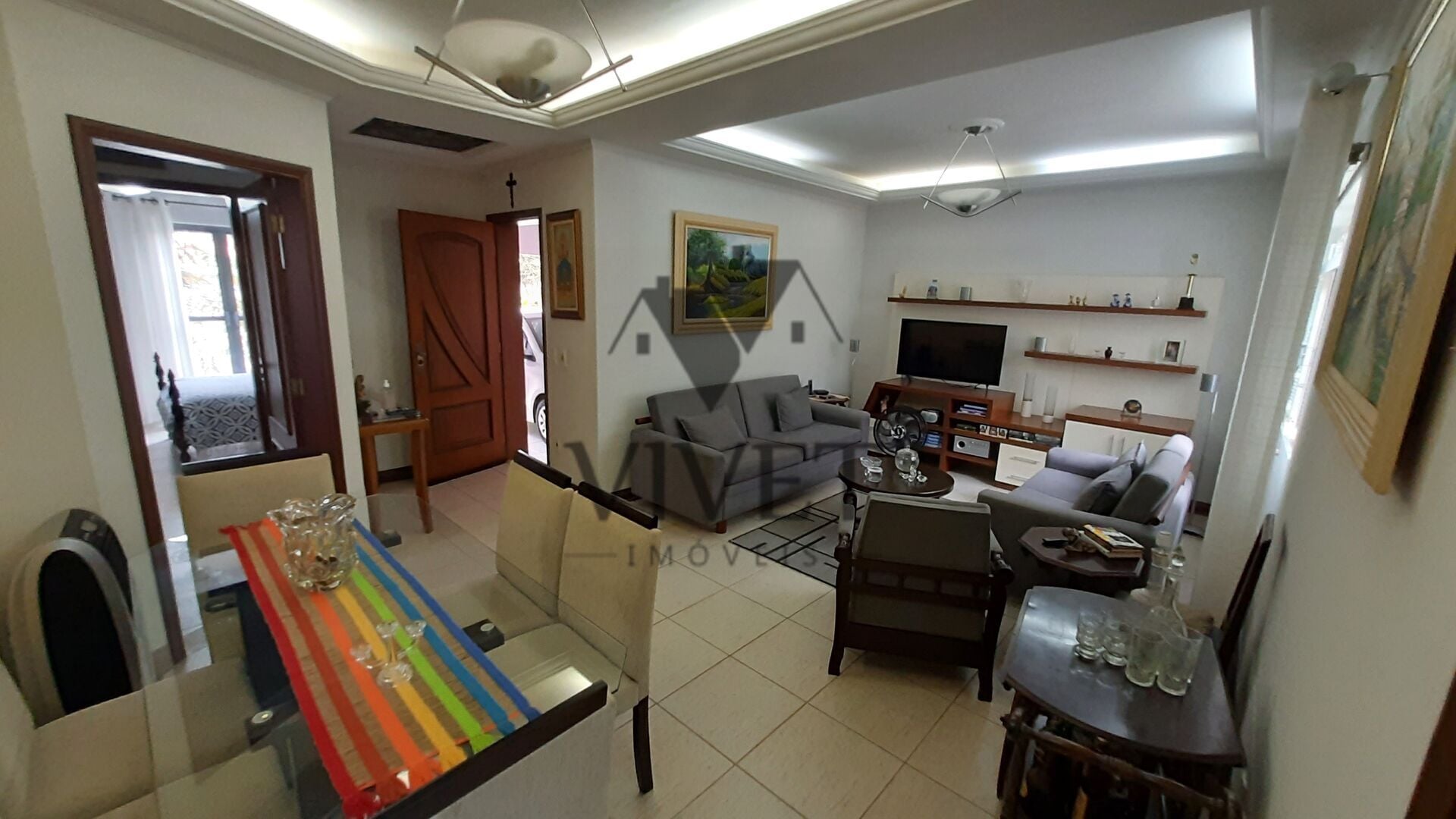 Casa, 2 quartos, 214 m² - Foto 1