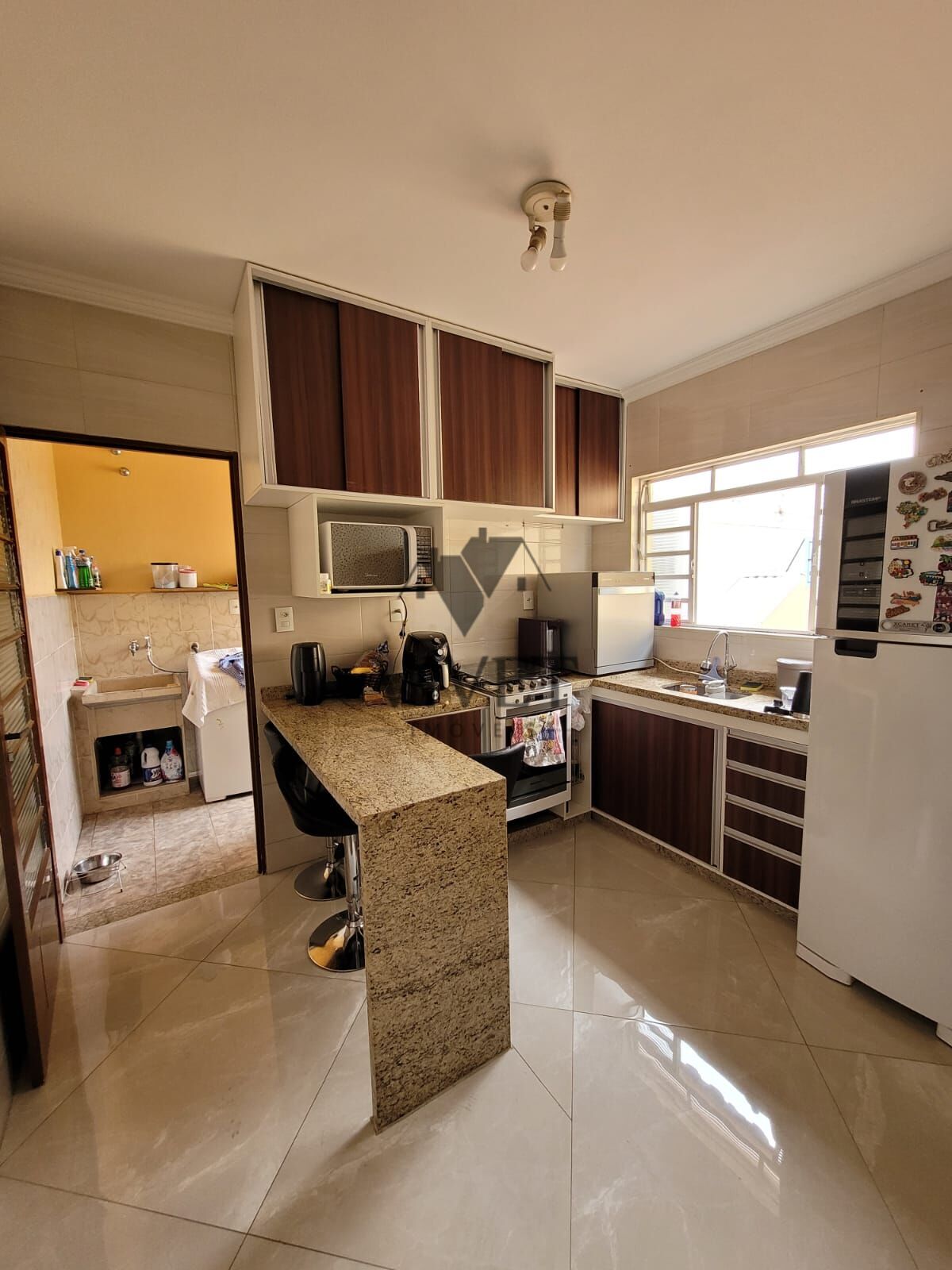Casa, 4 quartos, 253 m² - Foto 4