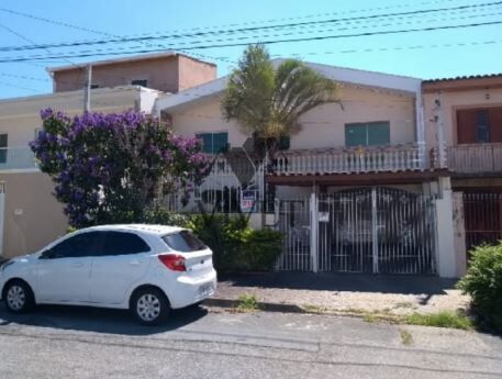 Casa, 3 quartos, 190 m² - Foto 1