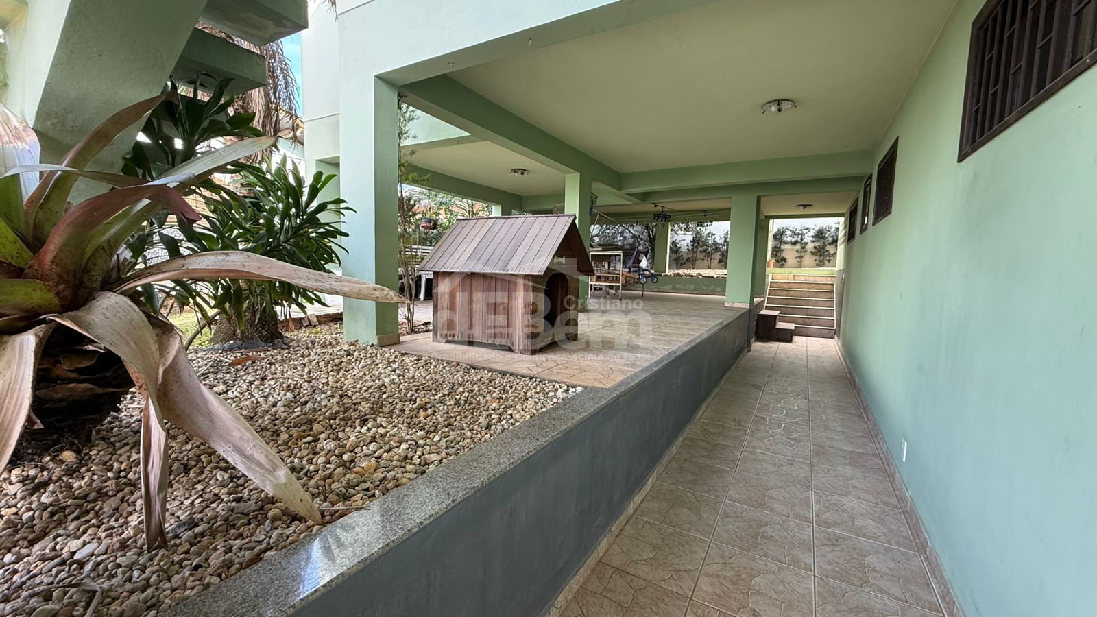 Casa, 4 quartos, 240 m² - Foto 7
