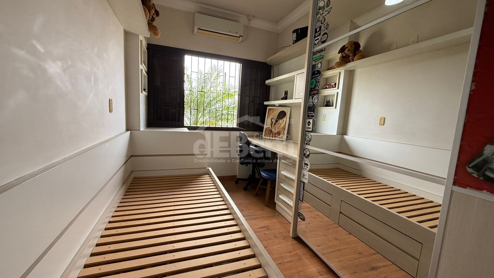 Casa, 4 quartos, 240 m² - Foto 14