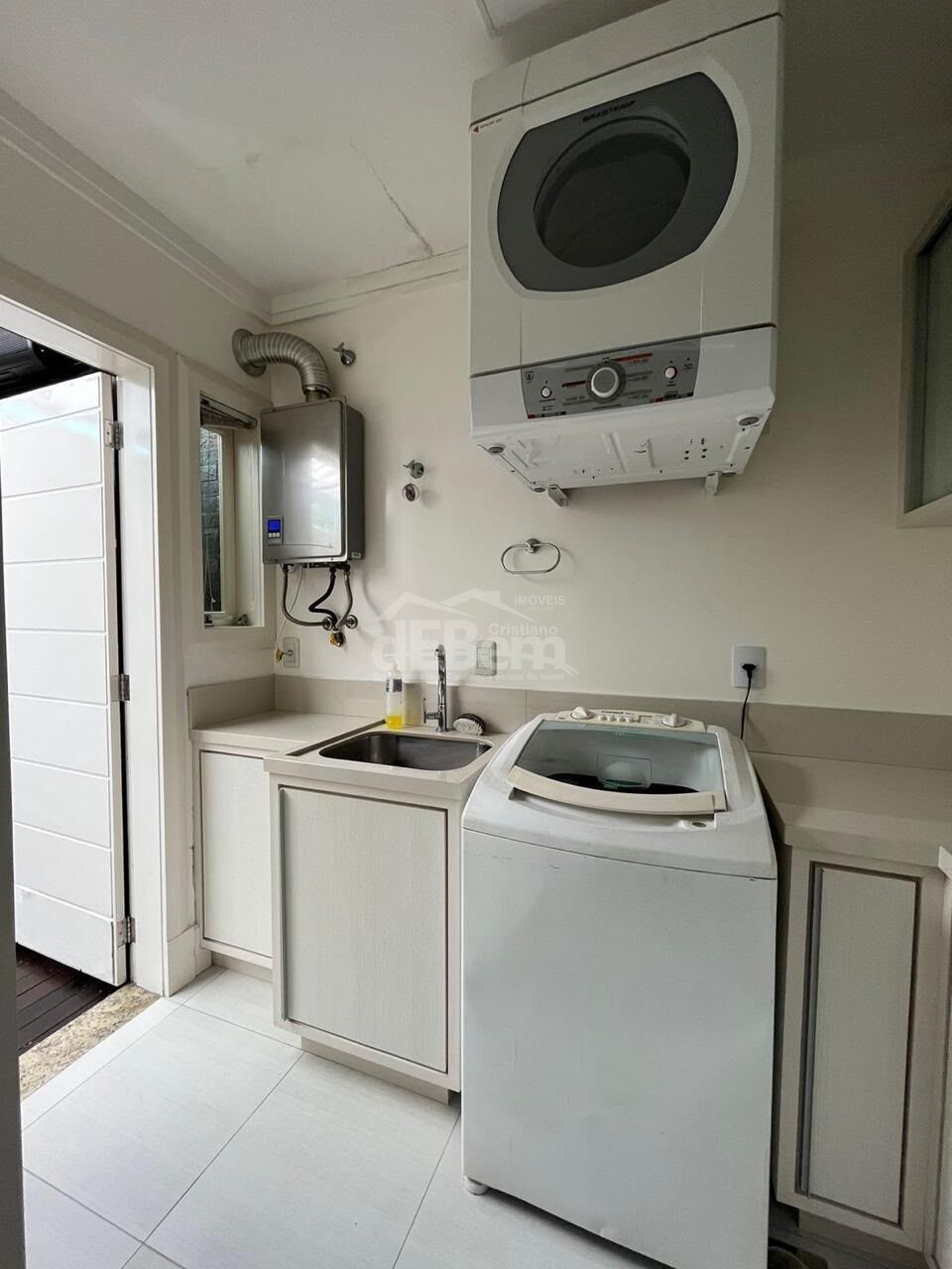 Casa, 3 quartos, 200 m² - Foto 13