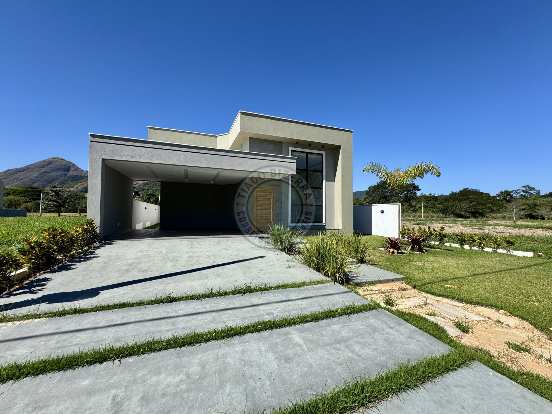 Casa, 3 quartos, 161 m² - Foto 1