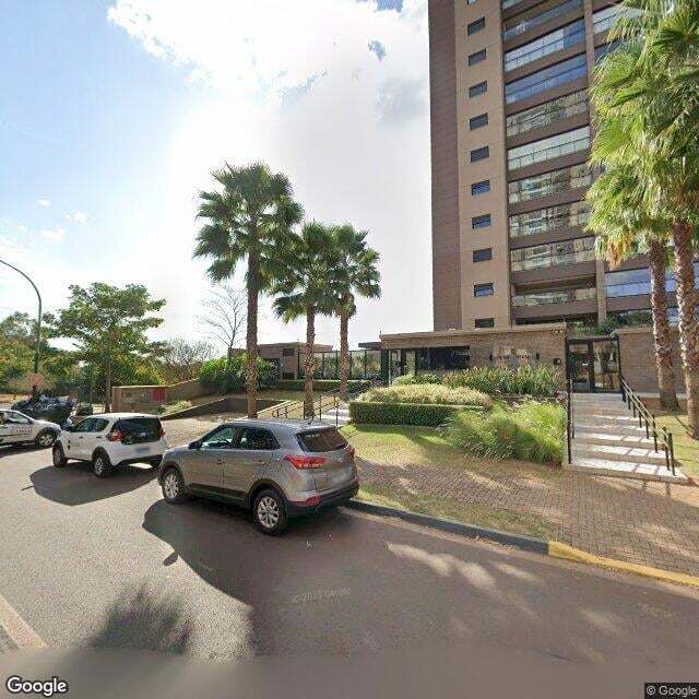 Imagem estática do "Street View" da localização