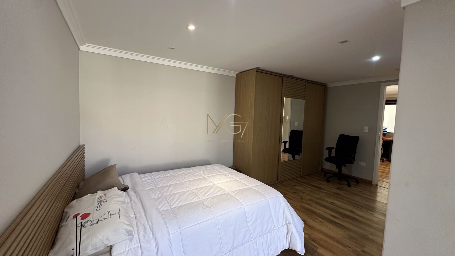 Casa, 4 quartos, 266 m² - Foto 62