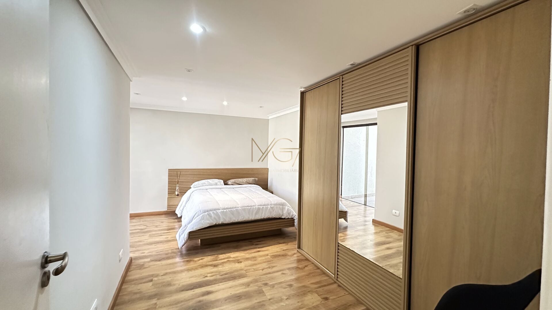 Casa, 4 quartos, 266 m² - Foto 18