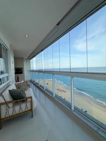 Fachada de Apartamento frente mar na Praia de Itapuã em Itapuã, Vila Velha