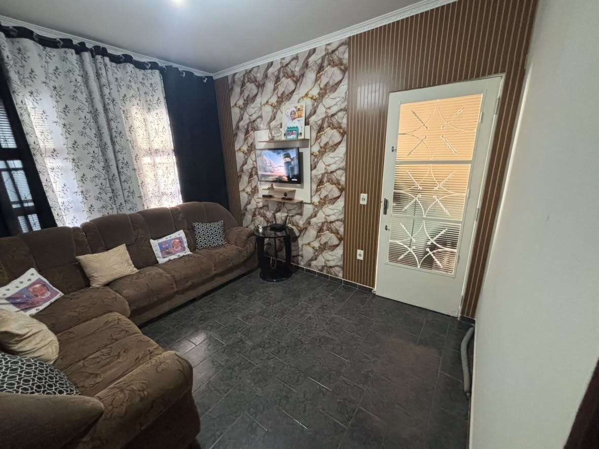 Casa, 3 quartos, 118 m² - Foto 2