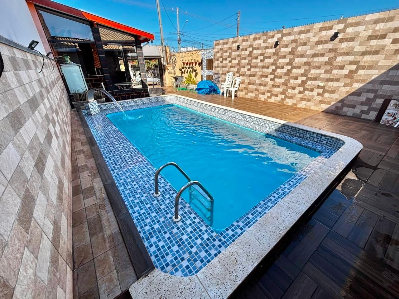 Casa, 1 quarto, 82 m² - Foto 2