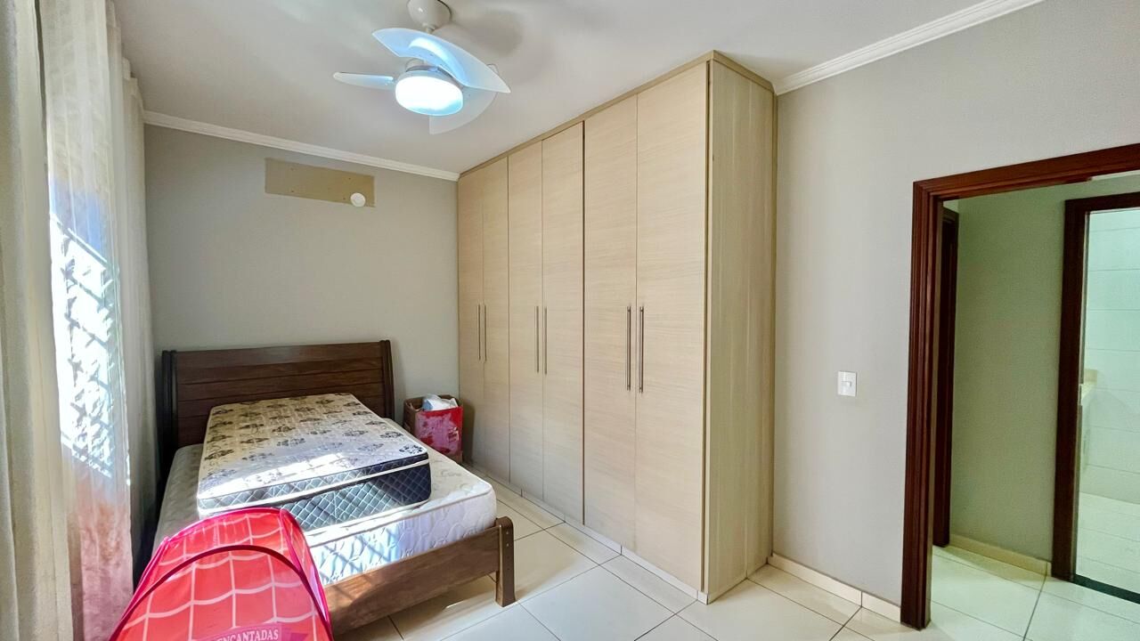 Casa, 3 quartos, 183 m² - Foto 14