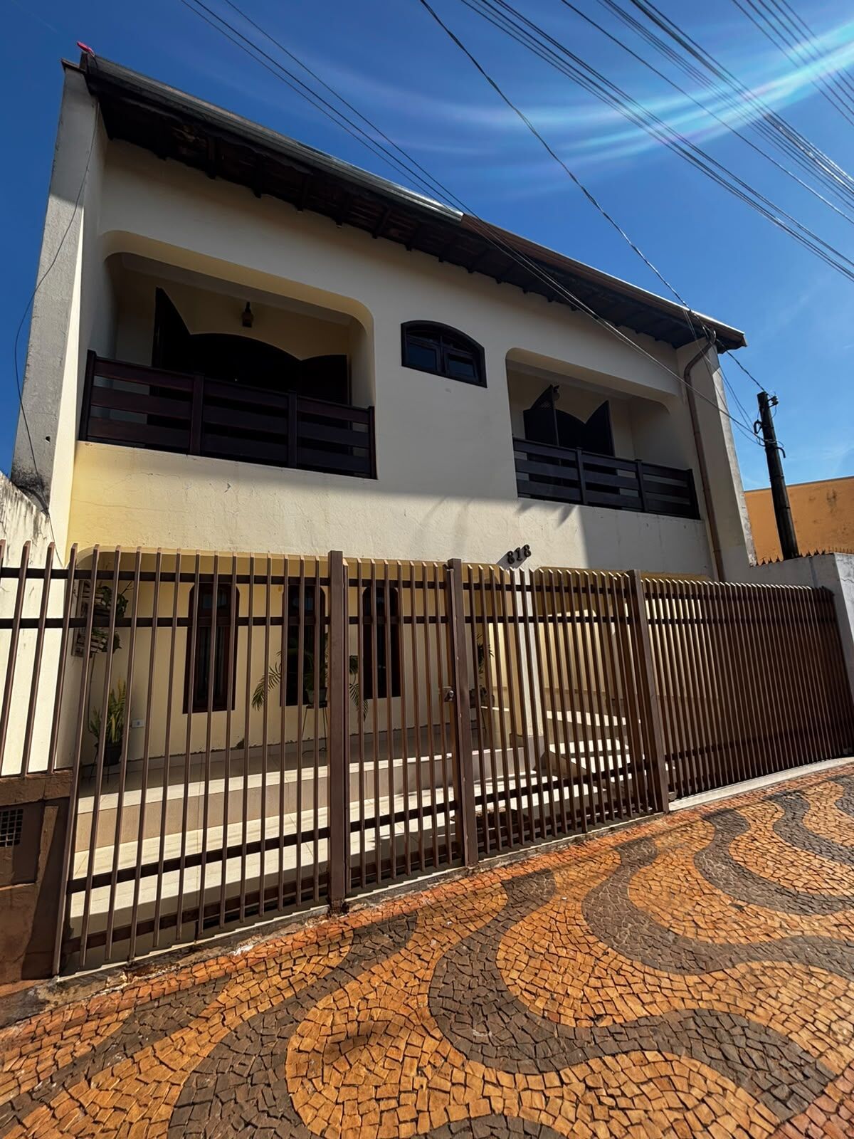 Sobrado, 3 quartos, 233 m² - Foto 1