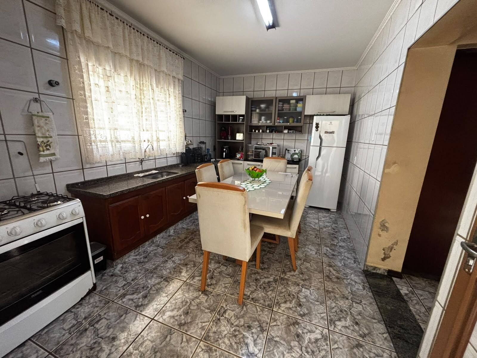 Sobrado, 3 quartos, 233 m² - Foto 4