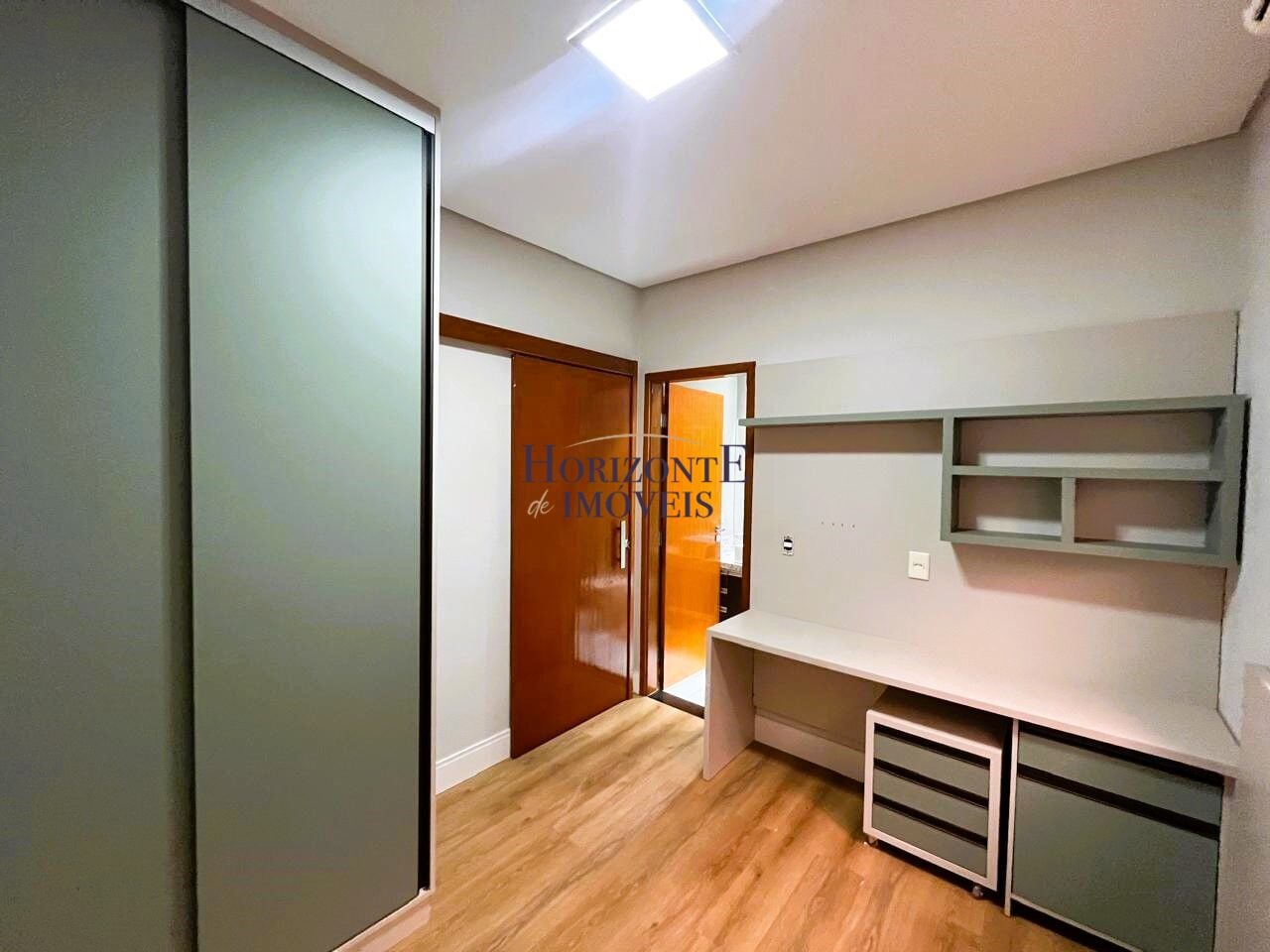 Casa, 3 quartos, 240 m² - Foto 17