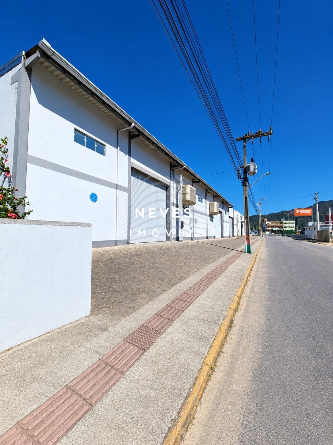 Depósito-Galpão, 492 m² - Foto 1