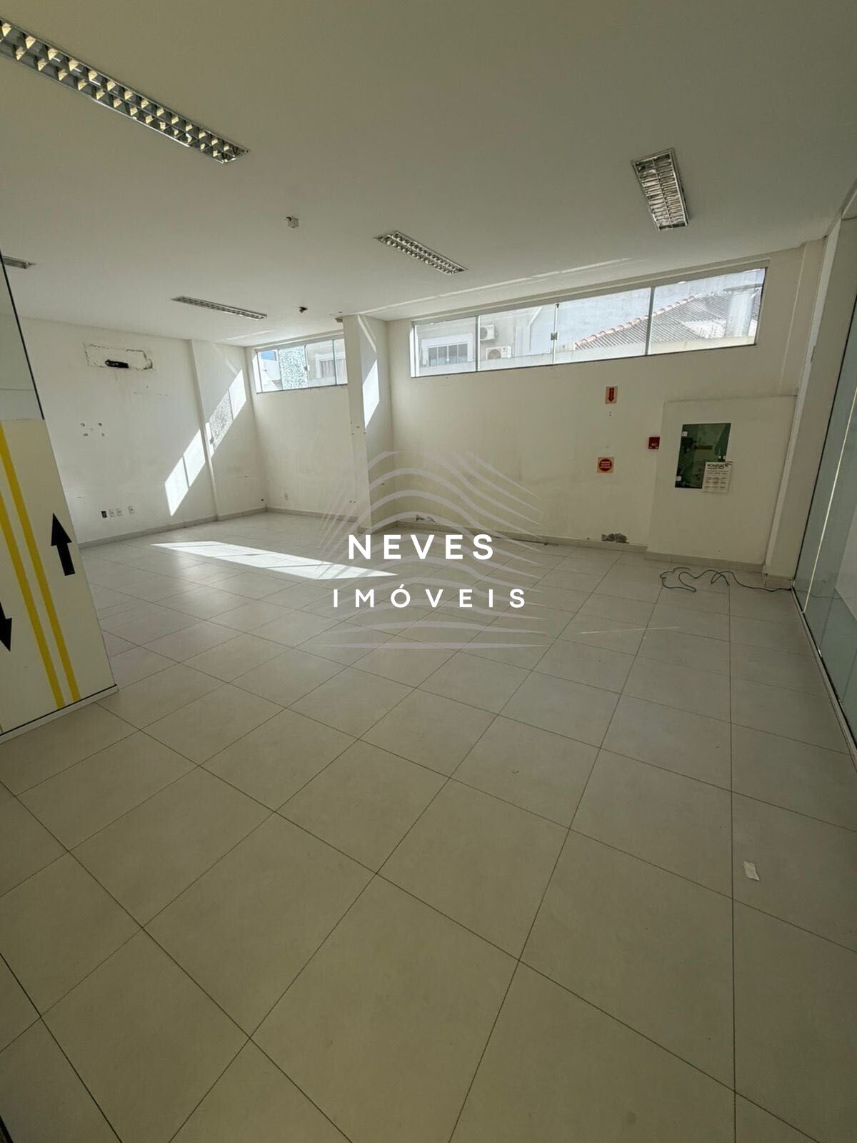 Sala-Conjunto, 300 m² - Foto 10