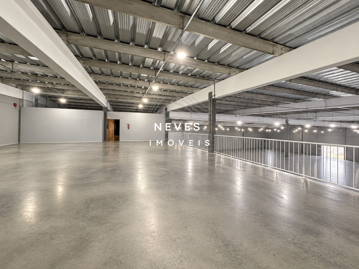 Depósito-Galpão, 1250 m² - Foto 2
