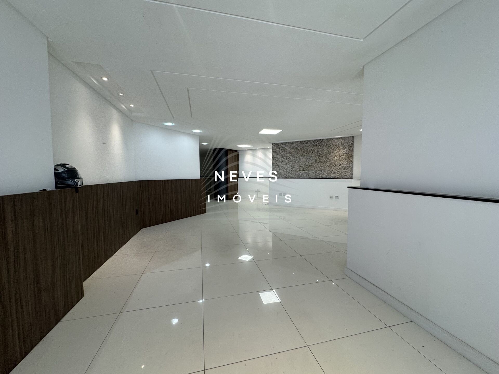 Sala-Conjunto, 220 m² - Foto 2
