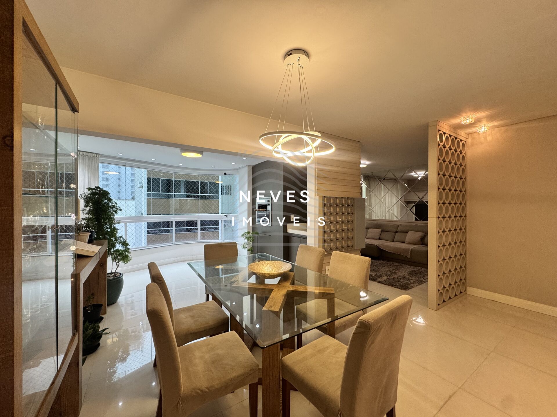 Apartamento, 4 quartos, 139 m² - Foto 2