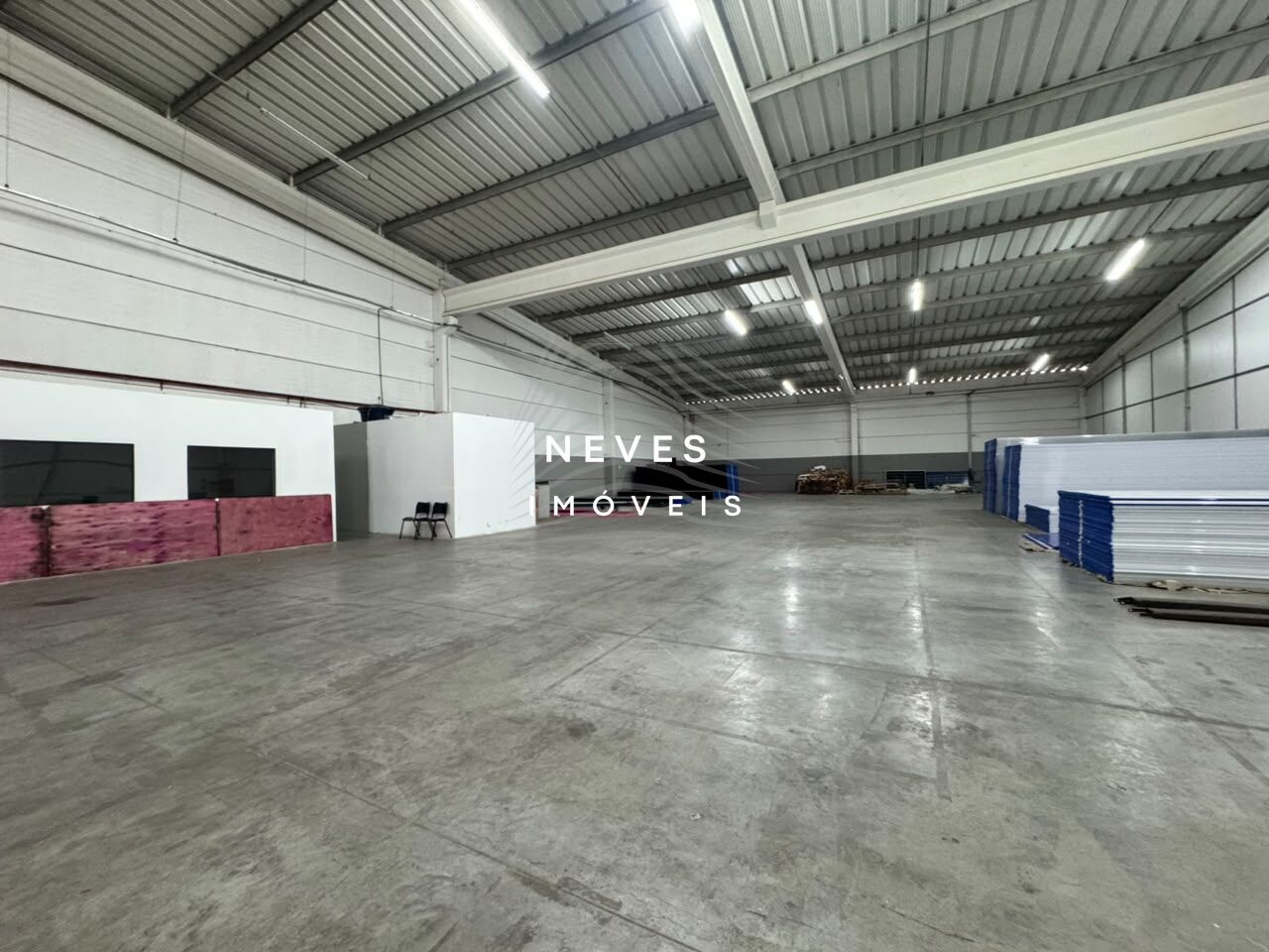 Depósito-Galpão, 1250 m² - Foto 2