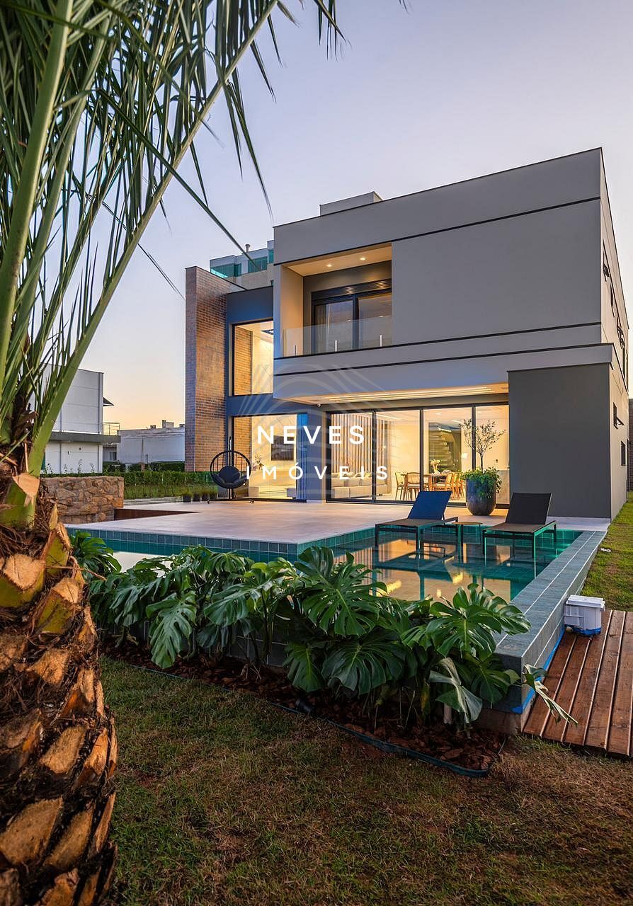 Casa, 4 quartos, 510 m² - Foto 1