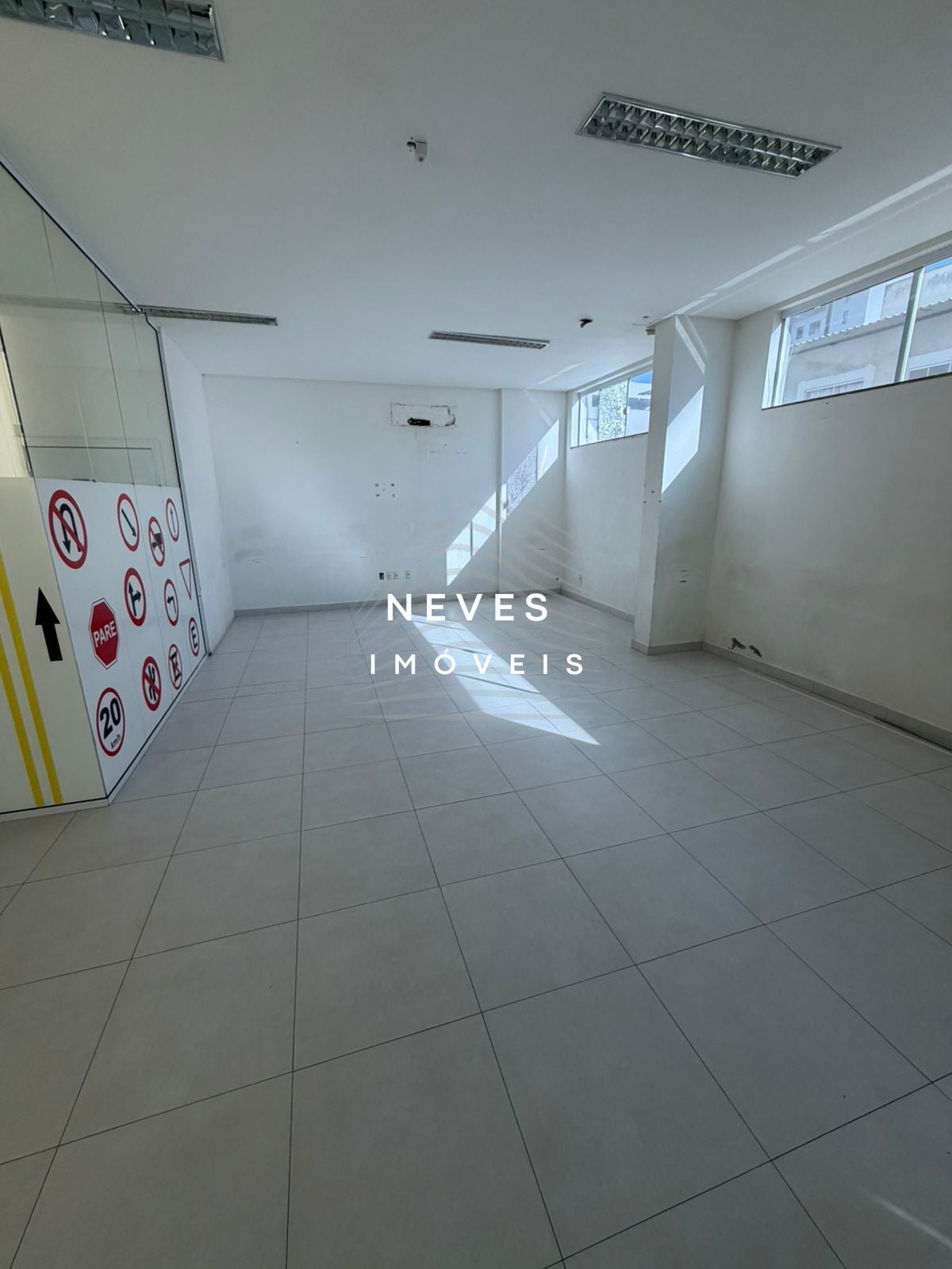 Sala-Conjunto, 300 m² - Foto 8