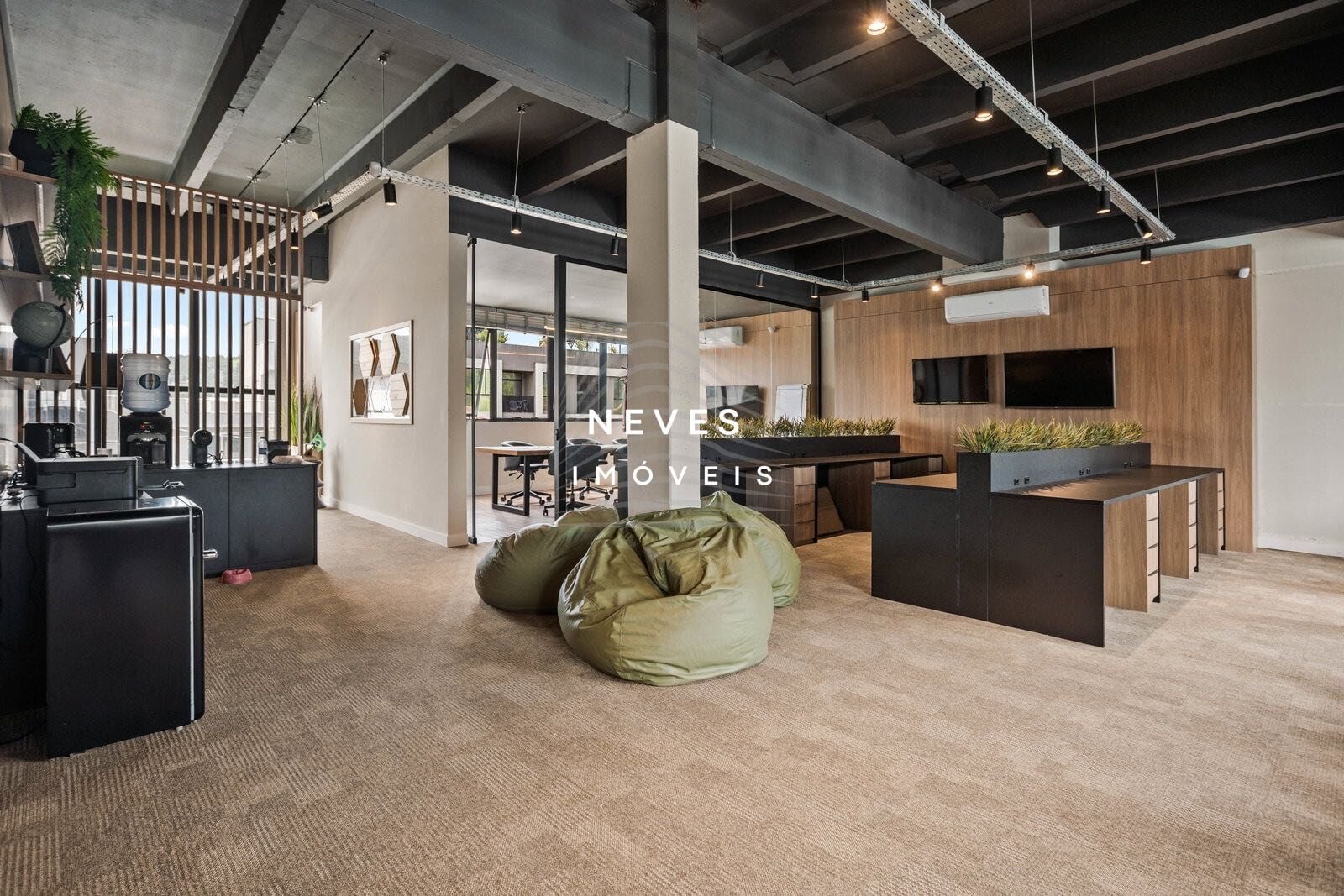 Sala-Conjunto, 450 m² - Foto 1