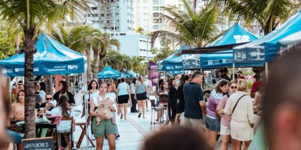 Balneário Camboriú abre 55 vagas para expositores na Feira da Orla com inscrições até abril - Março