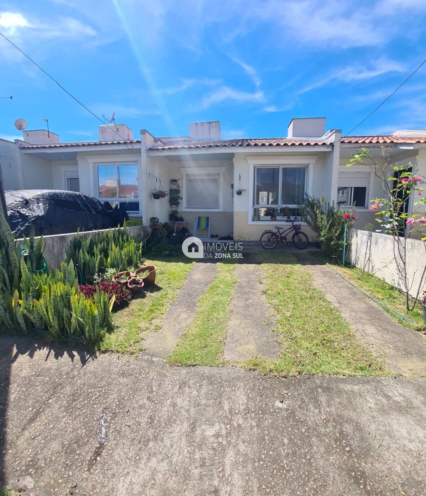 Casa, 2 quartos, 48 m² - Foto 1