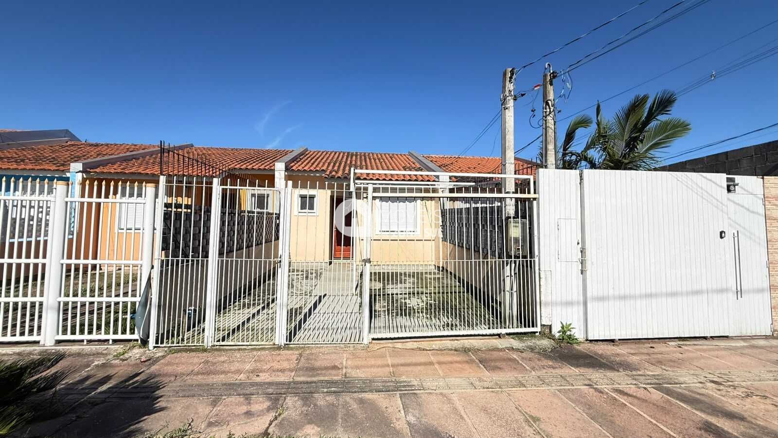 Casa, 2 quartos, 37 m² - Foto 1