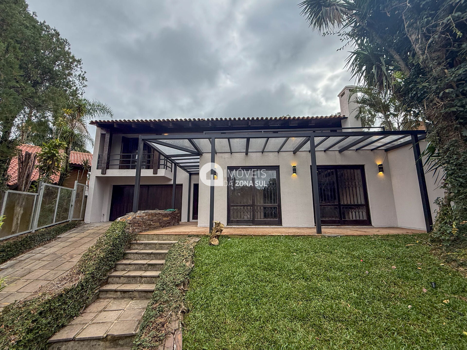 Sobrado, 3 quartos, 345 m² - Foto 1