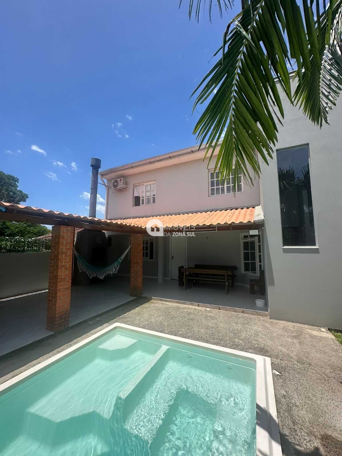 Sobrado, 3 quartos, 141 m² - Foto 1