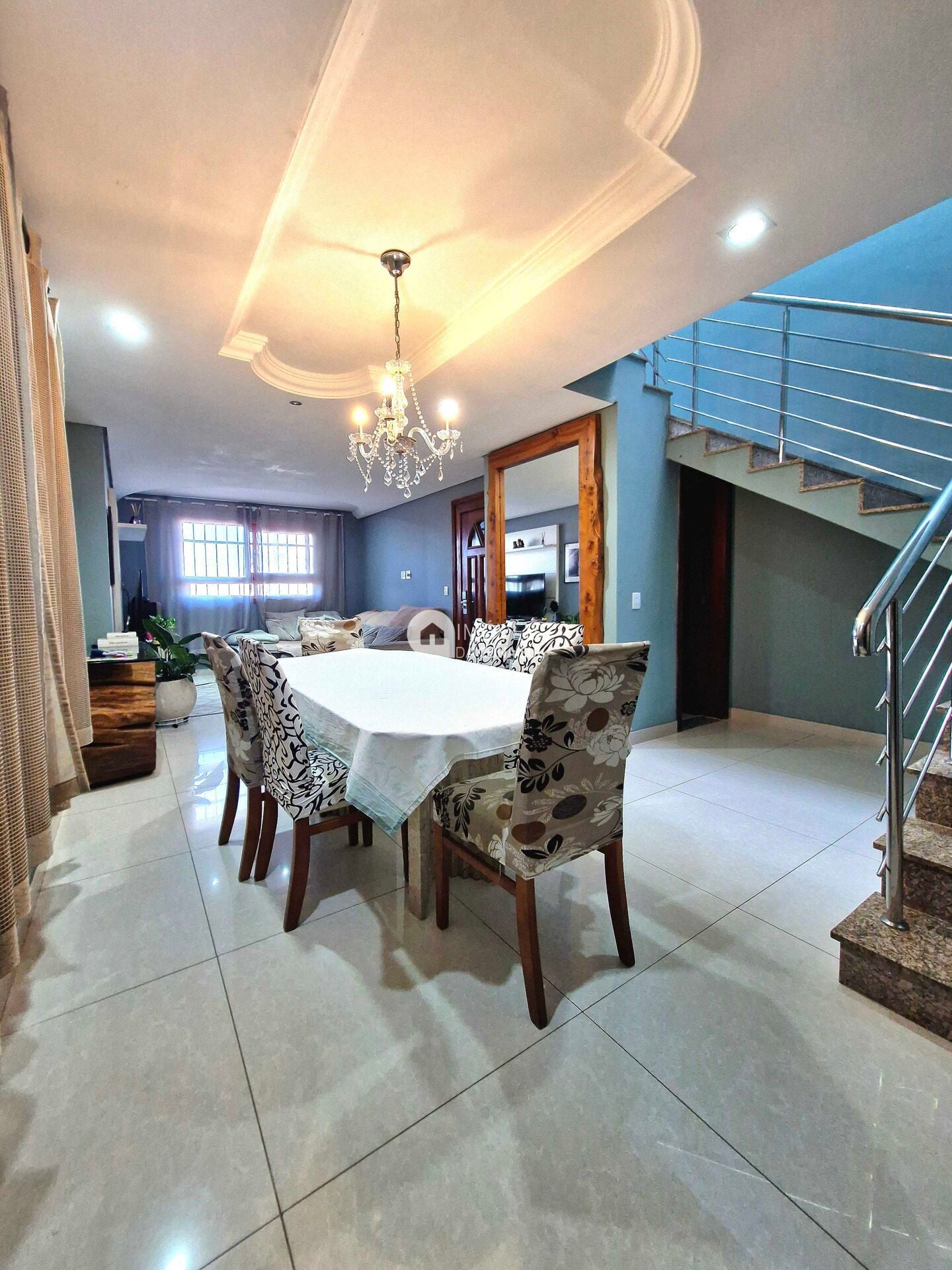Casa, 3 quartos, 186 m² - Foto 1