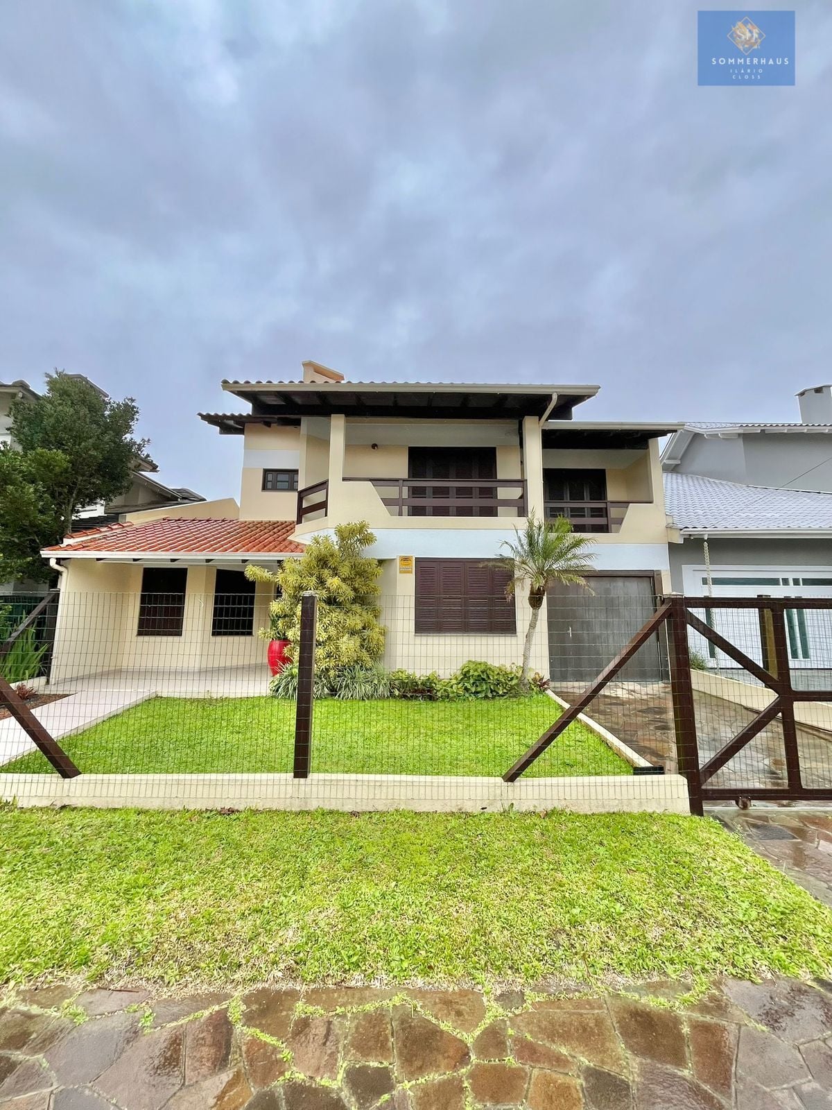 Sobrado, 4 quartos, 276 m² - Foto 1