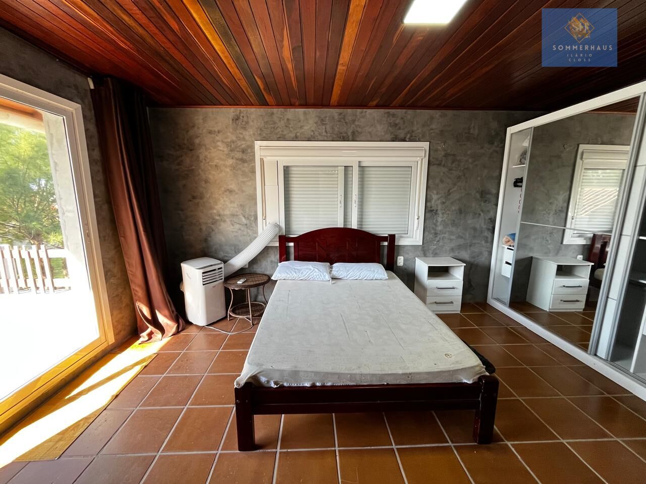 Casa, 4 quartos, 210 m² - Foto 33
