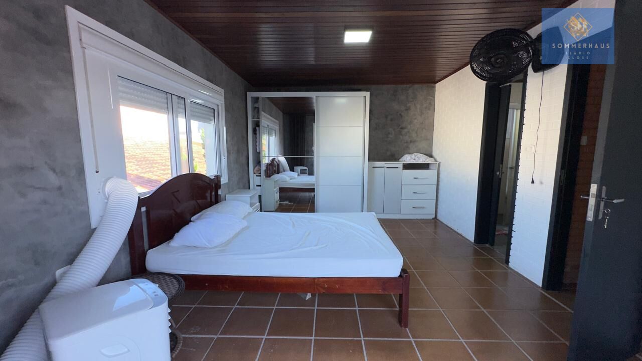 Casa, 4 quartos, 210 m² - Foto 34