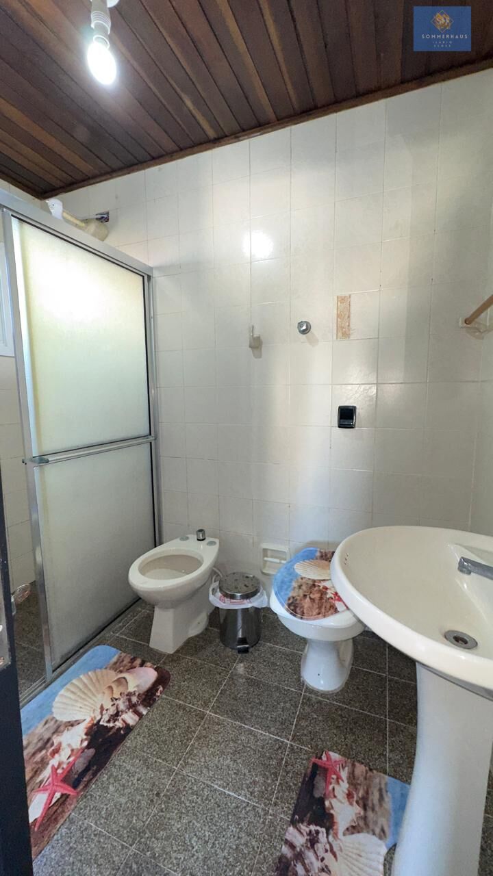 Casa, 4 quartos, 210 m² - Foto 30