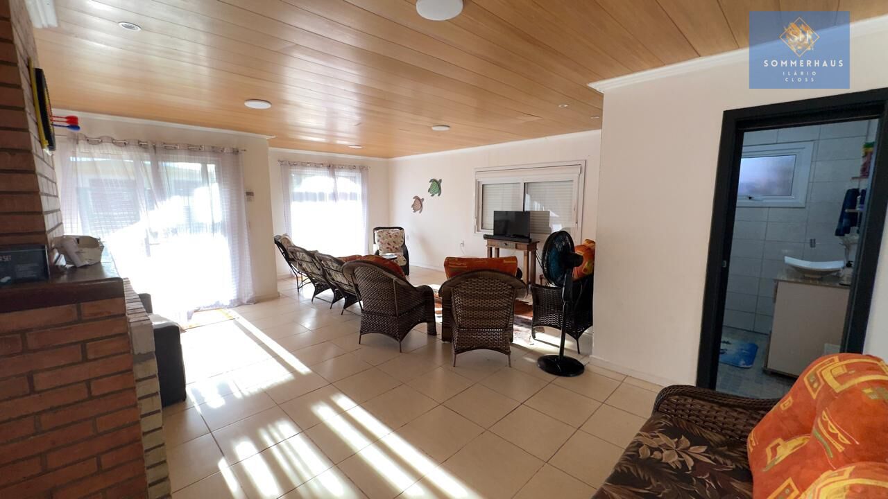 Casa, 4 quartos, 210 m² - Foto 10