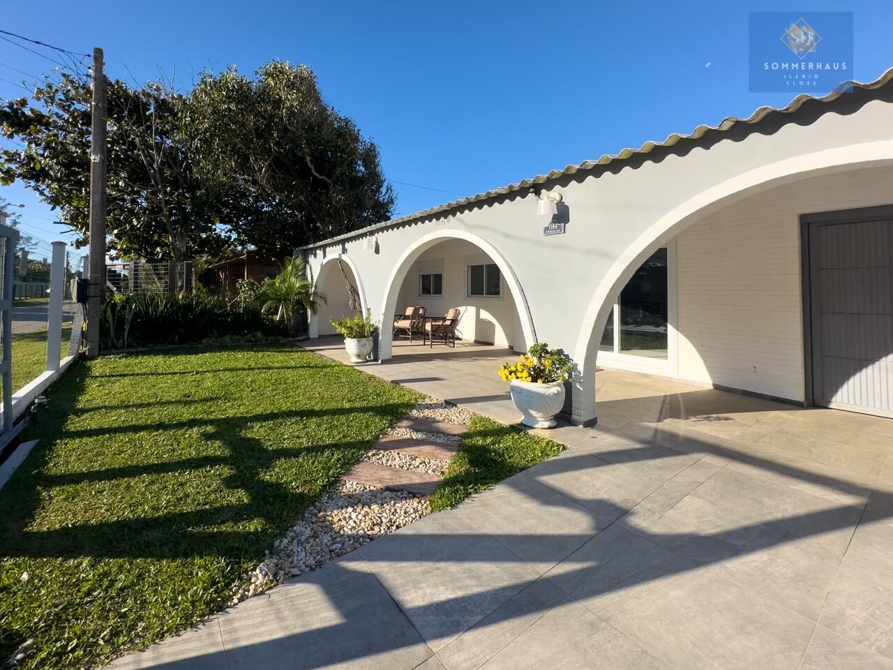 Casa, 4 quartos, 159 m² - Foto 1