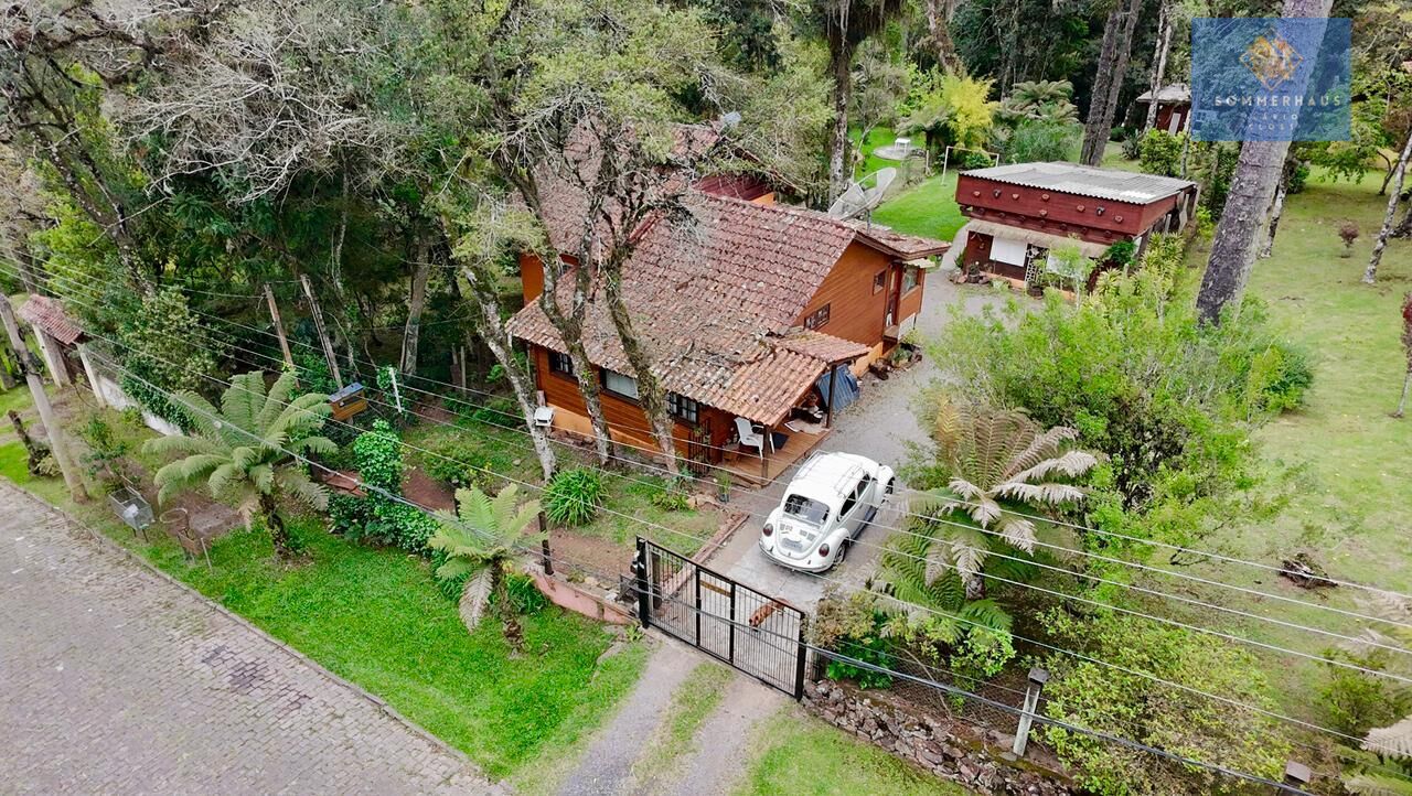 Casa, 7 quartos, 228 m² - Foto 2